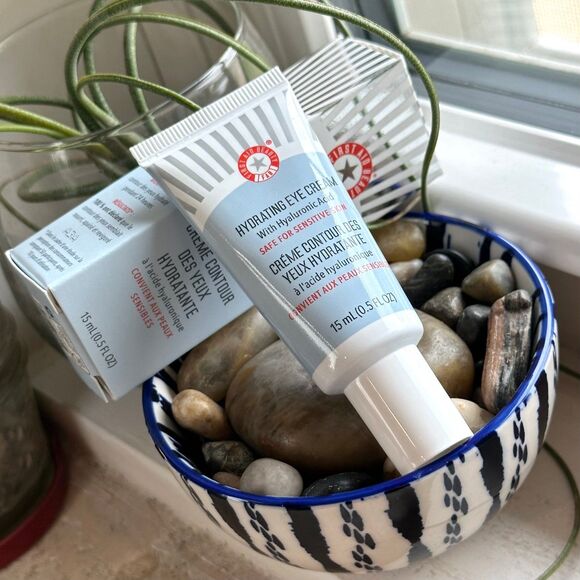 NIB FAB First Aid Beauty Hydrating Eye Cream with Hyaluronic Acid Sensitive Skin - Picture 2 of 11